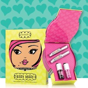 Benefit 4 pc lip kit